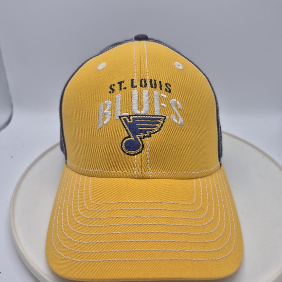 Reebok Yellow and Blue St. Louis Blues Hat - Picture 1 of 8